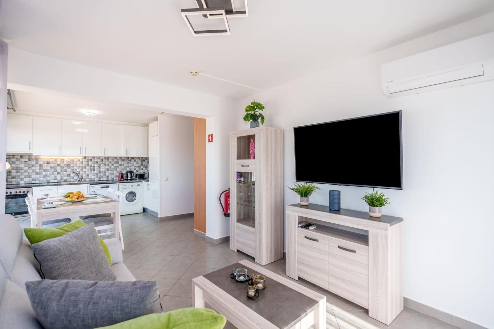 Breathtaking Coral Ocean View Apartment At Oa Portimão Exterior photo