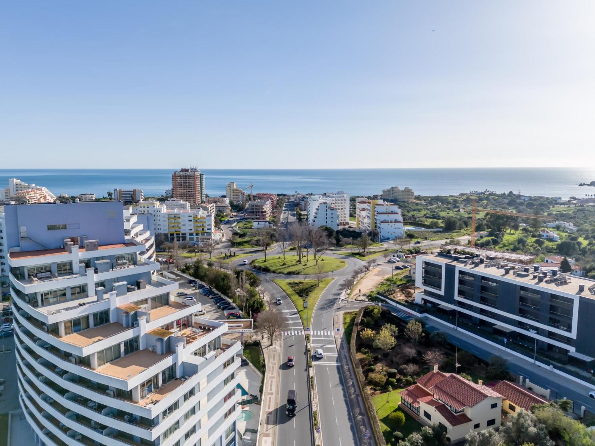 Breathtaking Coral Ocean View Apartment At Oa Portimão Exterior photo