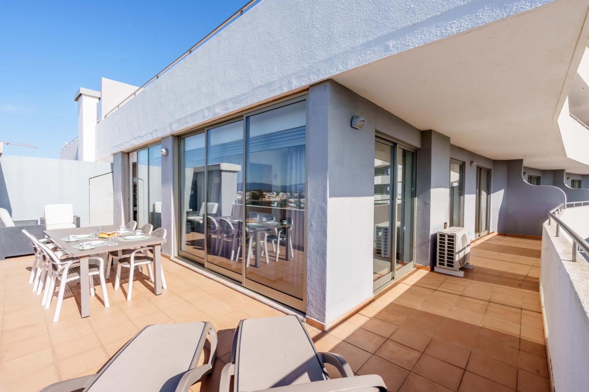 Breathtaking Coral Ocean View Apartment At Oa Portimão Exterior photo