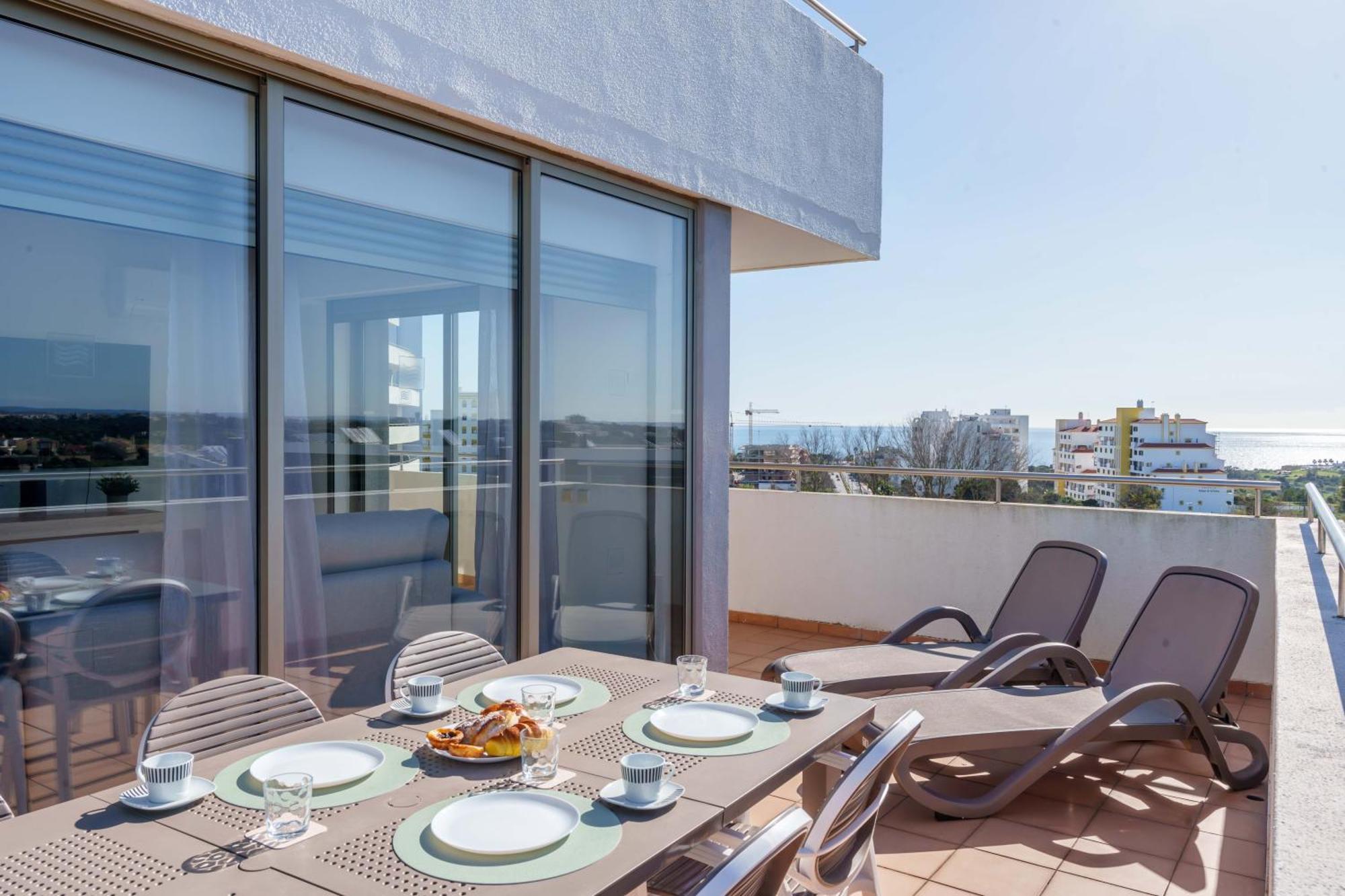 Breathtaking Coral Ocean View Apartment At Oa Portimão Exterior photo